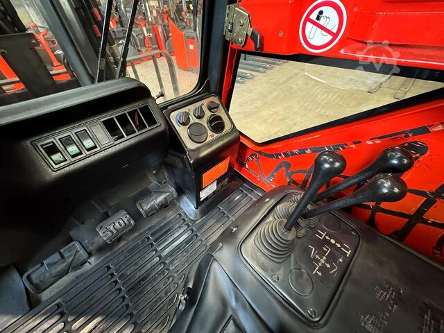 2002 UVV 10/2026 15.752h Linde H 30T