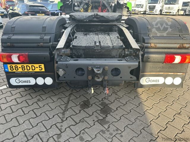 Standard SZM Mercedes-Benz Actros 1840 LS StreamSpace / 906 dkm / Tacho V2...