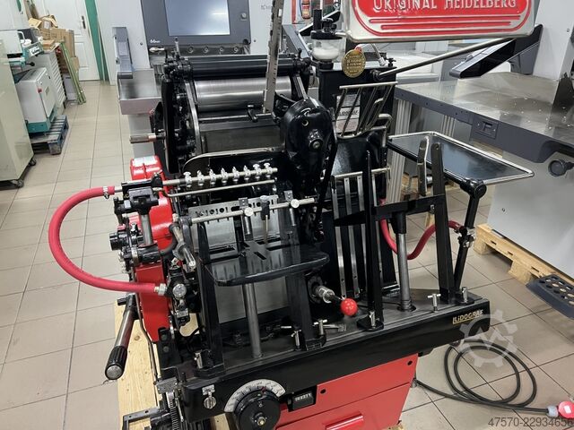 Cortadora, máquina de tipografia Heidelberg OHT „windmill” Letterpress