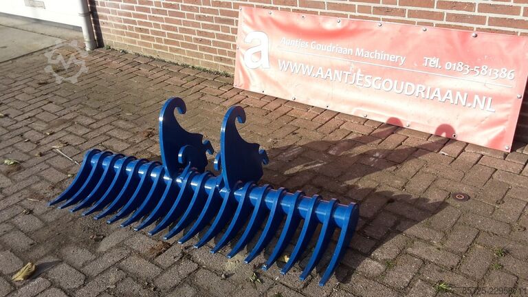 Deep cultivator  Terrein harken