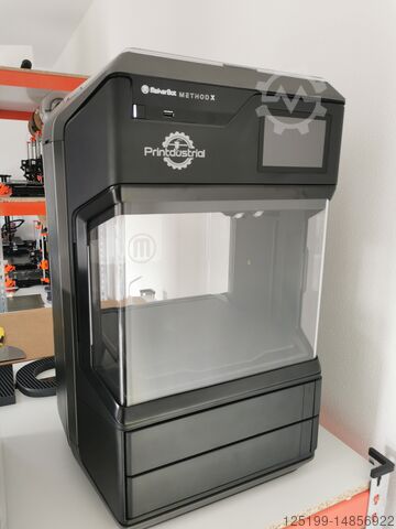 Makerbot Method X Carbon Fiber Edition