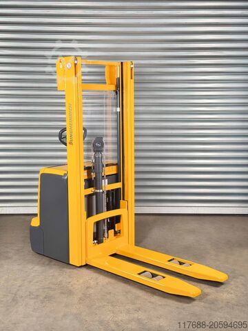 High lift truck pedestrian Jungheinrich EJC 214 - Service Neu - Triplex 4,3m 1.4t