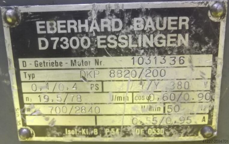 Prevodový motor 0,37 / 0,75 kW 19,5 / 78 ot./min Bauer DKP8820/200