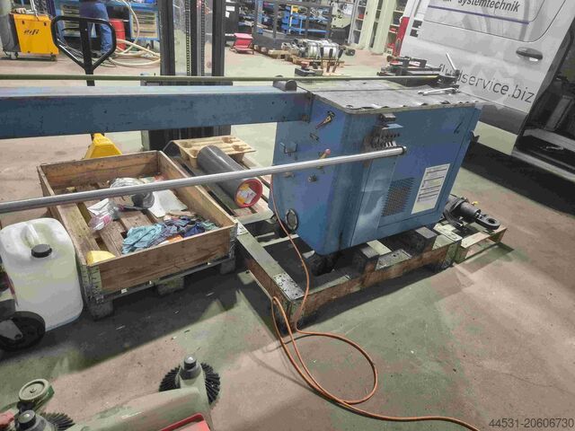 Mașină de îndoire a tuburilor Tracto-Technik Tubomat 642