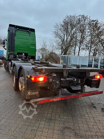 Felépítménycserélő teherautó VOLVO FH 500 ATL 5x Vorhanden 8x2