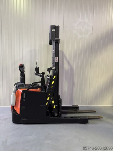 SPE 120 XR * DEMO !! Torre retráctil + horquillas inclinables !! TOYOTA SPE 120 XR *  DEMO !! REACH - MAST  +  Tilting Forks !!