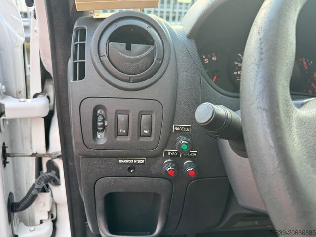 Hebebühne Renault Master 2.3 dci 1147 uren