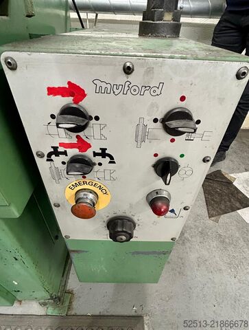 Rectificadora cilíndrica universal MYFORD MG12HM