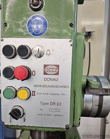 Máquina de perfuração radial Donau Werkzeugmaschinen DR23