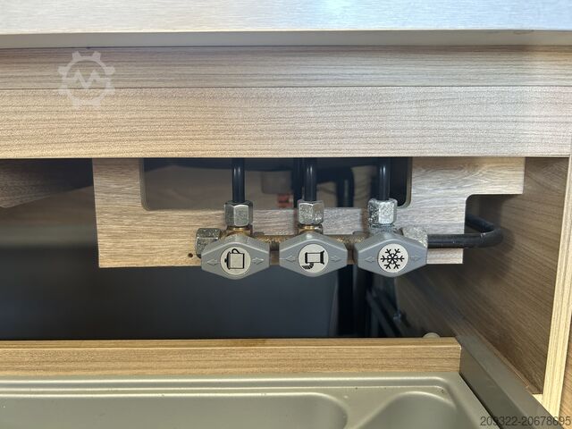 Caravan/camper Fiat Ducato Carasuite 650 MF | 5 Posti Letto | Semintegrato