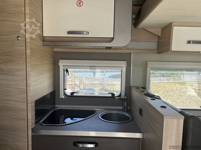 Caravan/camper Fiat Ducato Carasuite 650 MF | 5 Posti Letto | Semintegrato