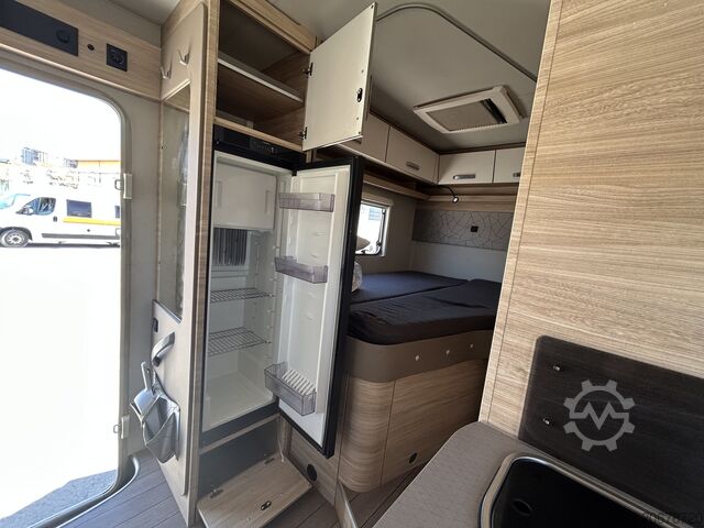 Caravan/camper Fiat Ducato Carasuite 650 MF | 5 Posti Letto | Semintegrato