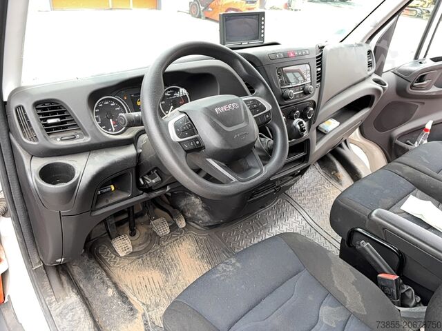 Ticari araç - damperli kamyon Iveco Daily 35S16H3.0D with Tool Box on both sides