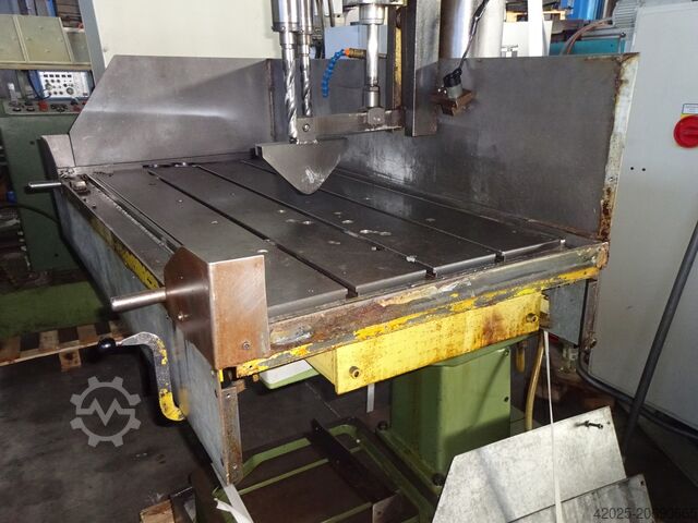 Pozicionēšanas un pozicionēšanas galds MAXION