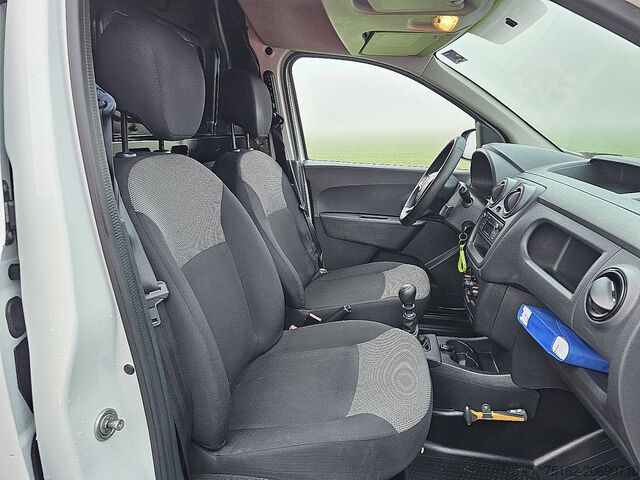 Bavul DACIA DOKKER 1.5 DCI 75