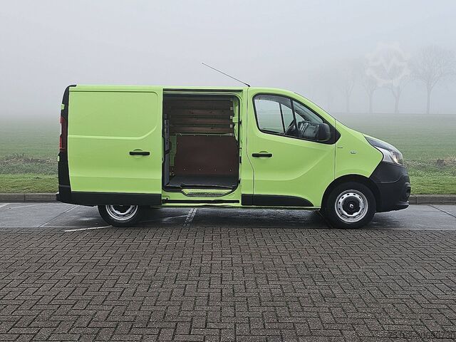 高顶旅行车 RENAULT TRAFIC 1.6 DCI 120 COMFORT L1H1