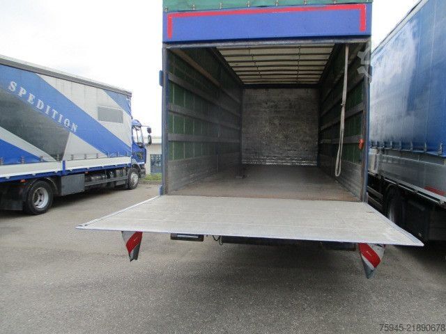 LKW mit Pritsche & Plane RENAULT D12/280, Ladebordwand Zepro