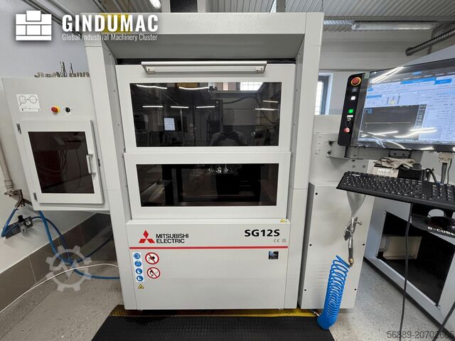 Máquina EDM para afundamento de matriz Mitsubishi SG12S