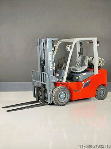 LPG prednji viličar Heli CPYD35-G3- GAS  2,5t 4,7m Hub - KUBOTA - Garantie