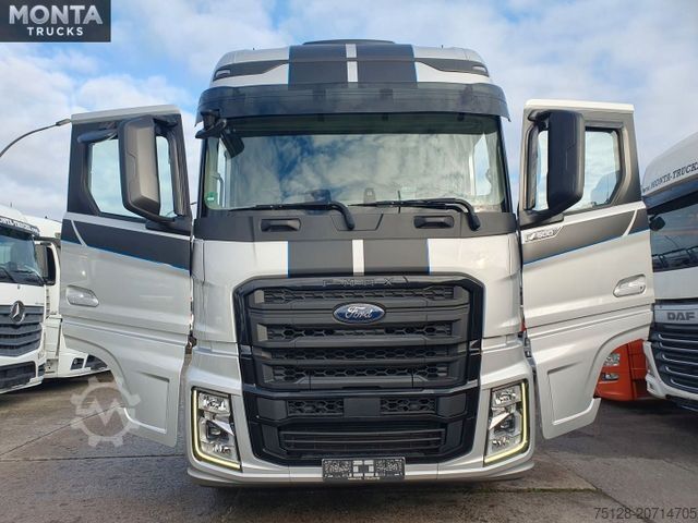 Tractor estándar FORD F-Max 500 BlackLine,Retarder,Navi, TÜV, Garantie