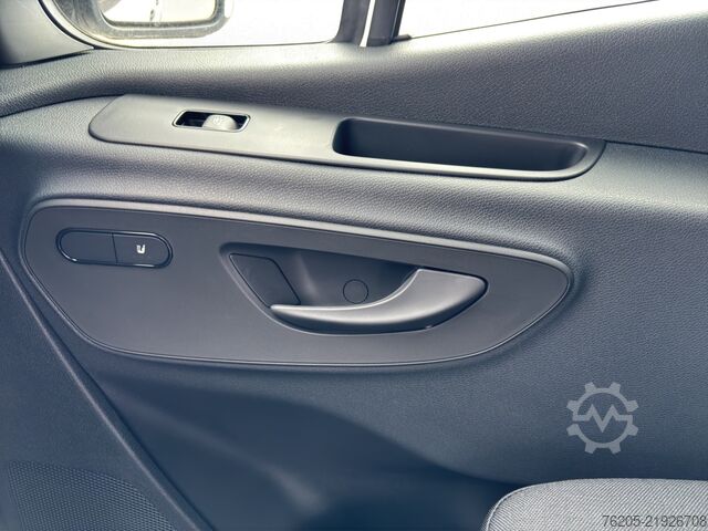 Panel kombi Mercedes-Benz Sprinter 319 CDI Kasten PRO Hochdach Extralang
