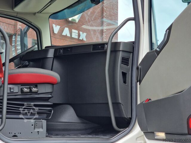 Standard-SZM Volvo FH 13.500 6x2/4 Low roof - MA chassis - PTO/Hyd...
