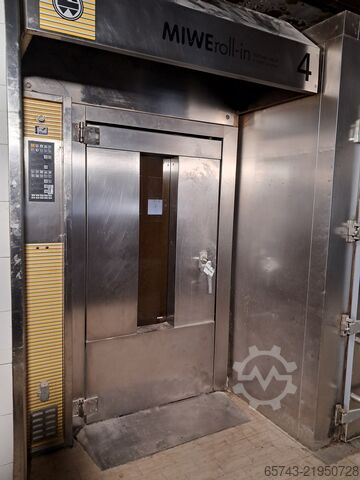 Forno rotativo da panetteria con carrello Miwe Roll In