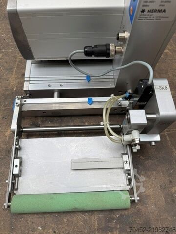 Labeling equipment HERMA H400