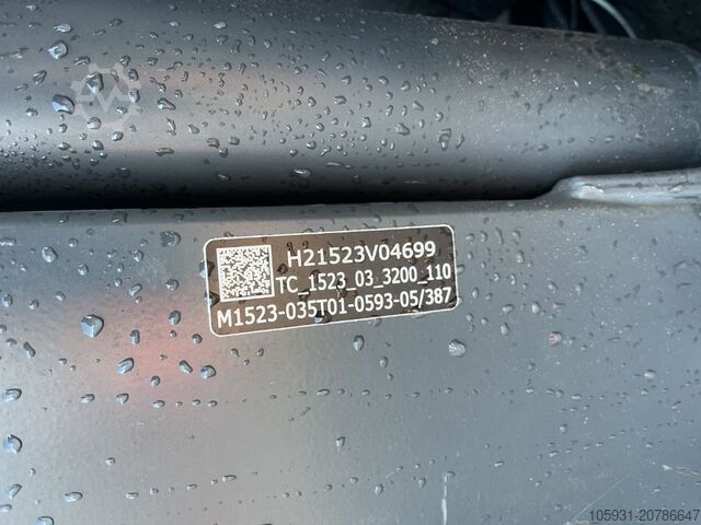 Električni viljuškar na 4 kotača Linde E25L-01