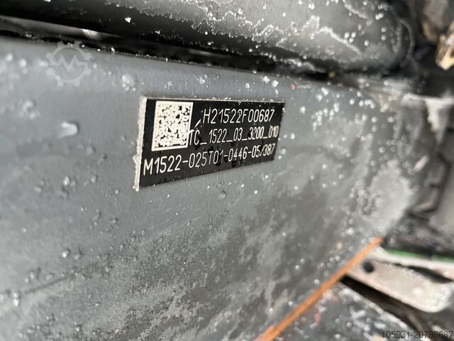 Električni viljuškar na 4 kotača Linde E25L-01