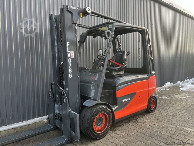 Električni viljuškar na 4 kotača Linde E50HL-01/600