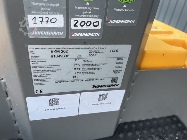 Mittelhubkommissionierer Jungheinrich EKM202