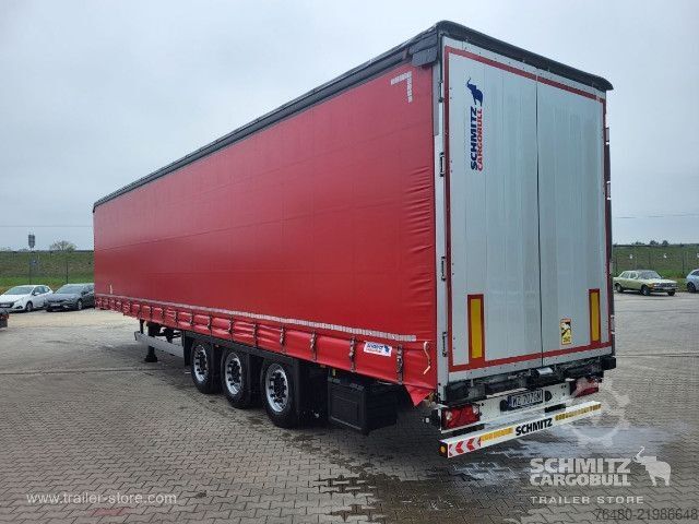 Trailer semi terbuka dengan terpal Schmitz Cargobull Schiebeplane Mega