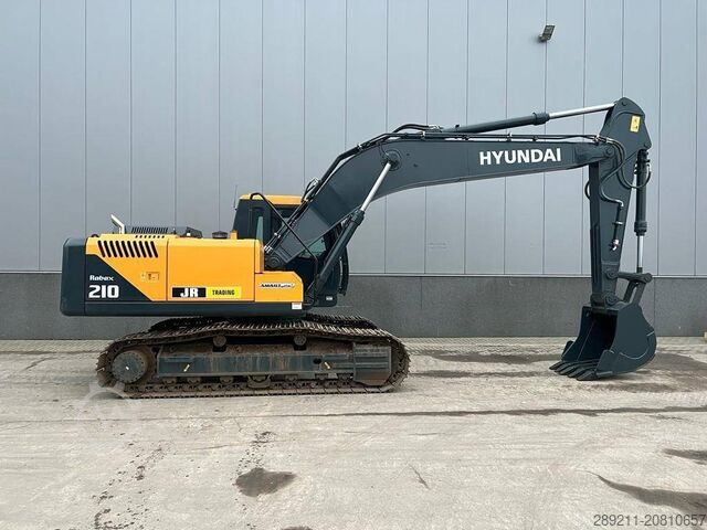 Máy xúc bánh xích Hyundai R 210 (New / Non CE Certified)