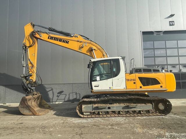 Máy xúc bánh xích Liebherr R 926 LC