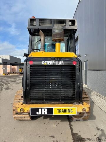 Máy xúc bánh xích CAT 953 D