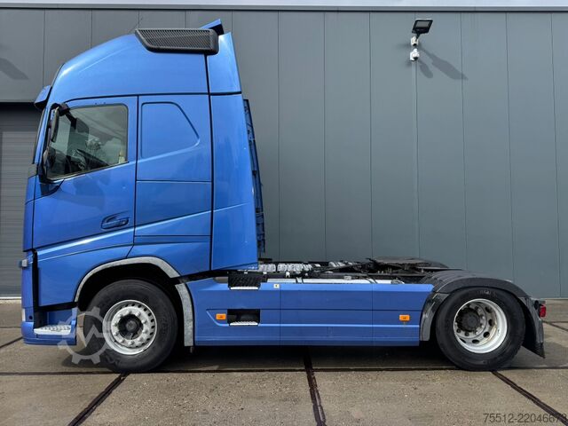 Padrão-SZM Volvo FH 460 XL / I-Shift / 2 Tanks / Hydraulic / NL ...