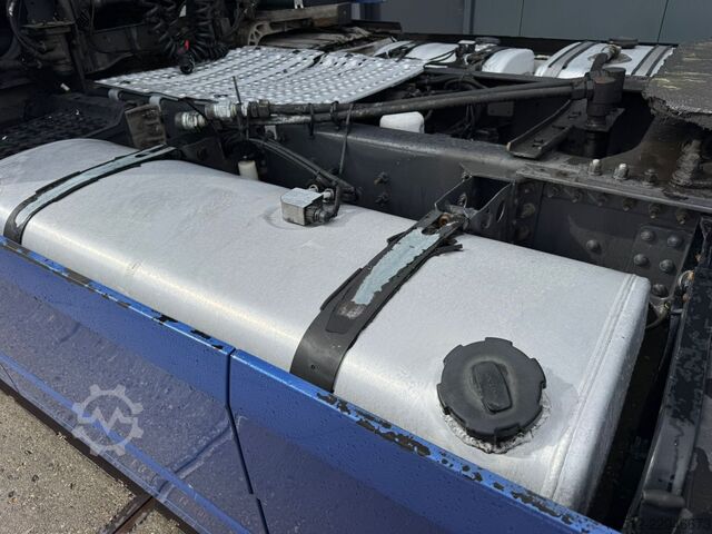 Padrão-SZM Volvo FH 460 XL / I-Shift / 2 Tanks / Hydraulic / NL ...