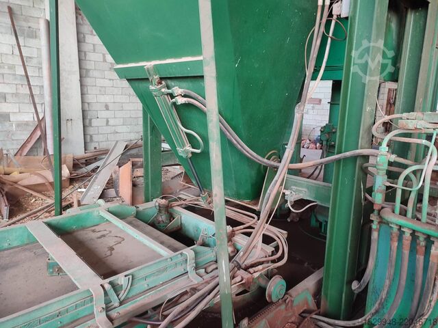 Baumaschine Mario Croci & Figli Mach3/122
