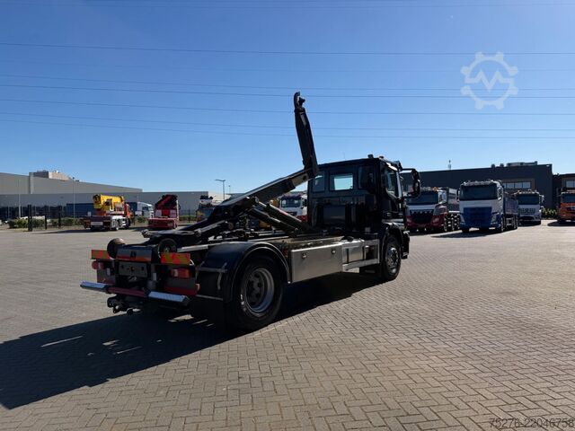 Sistem lengan pengait Iveco EuroCargo 190 -320L 4x2 Hooksystem Euro 6