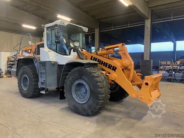 încărcător Liebherr L550