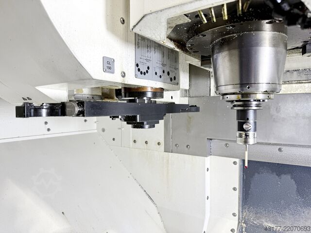 Centro de mecanizado CNC vertical DMG MORI M1 - Plus - Sinumerik 828D