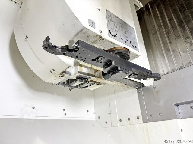 Centro de mecanizado CNC vertical DMG MORI M1 - Plus - Sinumerik 828D