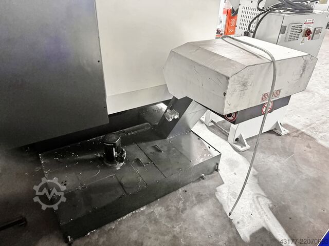 Centro de mecanizado CNC vertical DMG MORI M1 - Plus - Sinumerik 828D