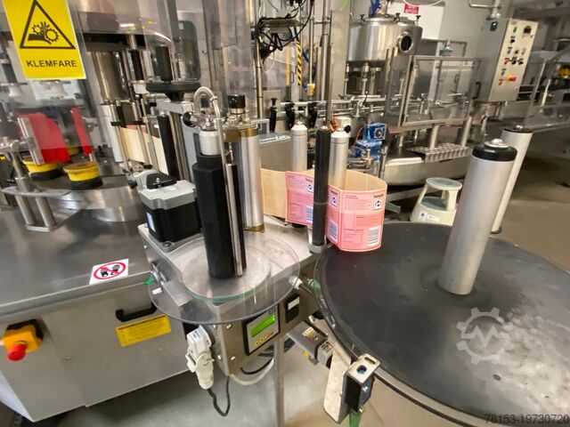 Línea de llenado, tapado y envasado de PET Fedral PET