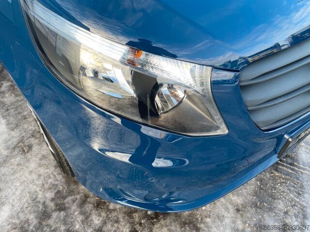 Minibús MERCEDES-BENZ Vito 114 CDI Tourer PRO L Kamera Navi Sitzh. AHK