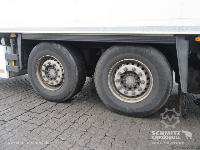 冷藏挂车 Schmitz Cargobull Anhänger Tiefkühler Multitemp Ladebordwand