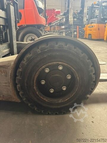 Trak capaian Jungheinrich ETV C16