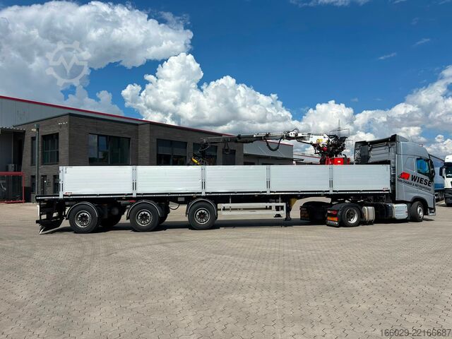 Semirremolque con plataforma de trabajo PACTON Bordwand-Auflieger mit Kran