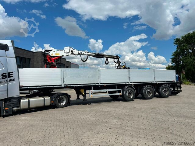 Semirremolque con plataforma de trabajo PACTON Bordwand-Auflieger mit Kran